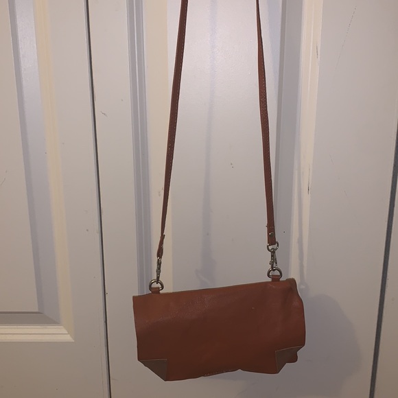 Topshop brown crossbody walltet - Picture 3 of 12